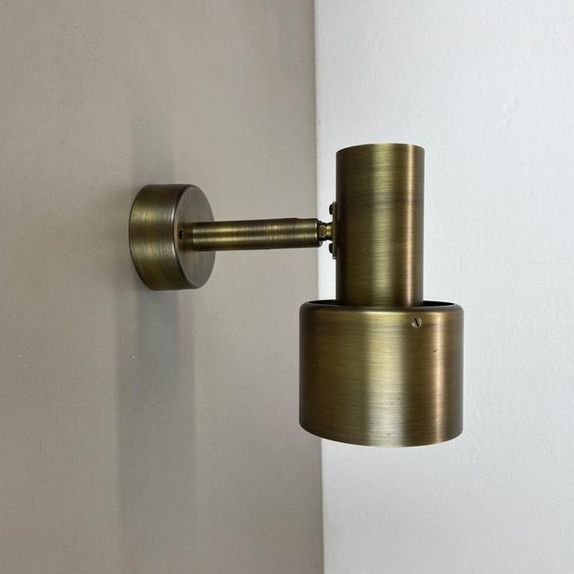 Minimalist Brass Tube Spot Wall Lights, Italy, 1970s, Set of 2 For Sale - Image 14 of 18