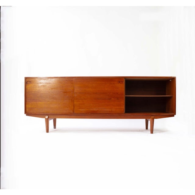 Dyrlund Large Sideboard by Rosengren Hansen for Dyrlund, 1960s For Sale - Image 4 of 15