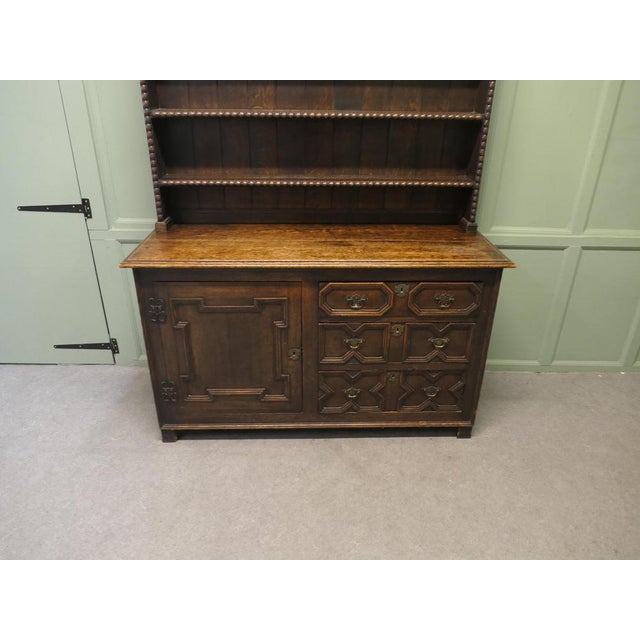 Country Oak Dresser with Geometric Mouldings, 1860 For Sale - Image 3 of 9