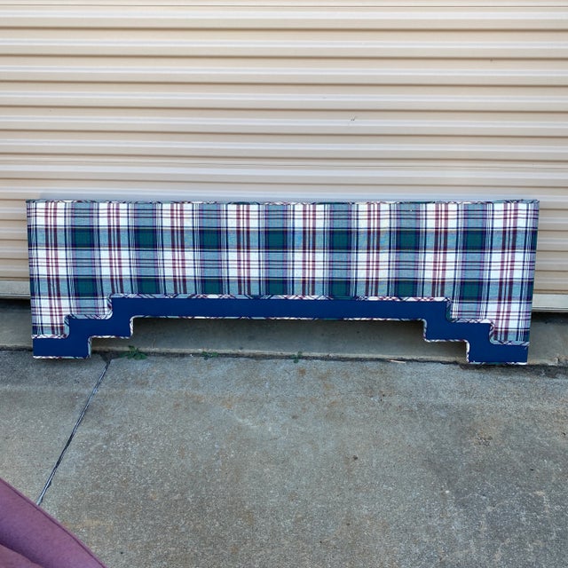 1980s Classic Blue Curtain Cornice For Sale In Atlanta - Image 6 of 6