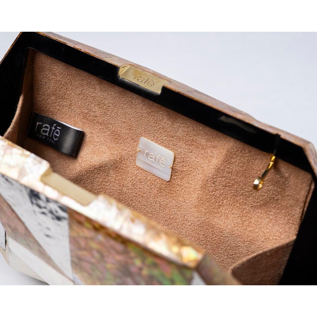 Vivienne Faceted Minaudiere in Gold / Silver/ White For Sale - Image 4 of 4