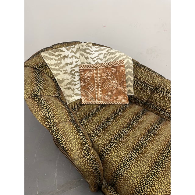 Vintage Vladimir Kagan Styled Post Modern Scallop Chaise Lounge For Sale - Image 10 of 10