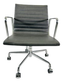 Example of Herman Miller Seating