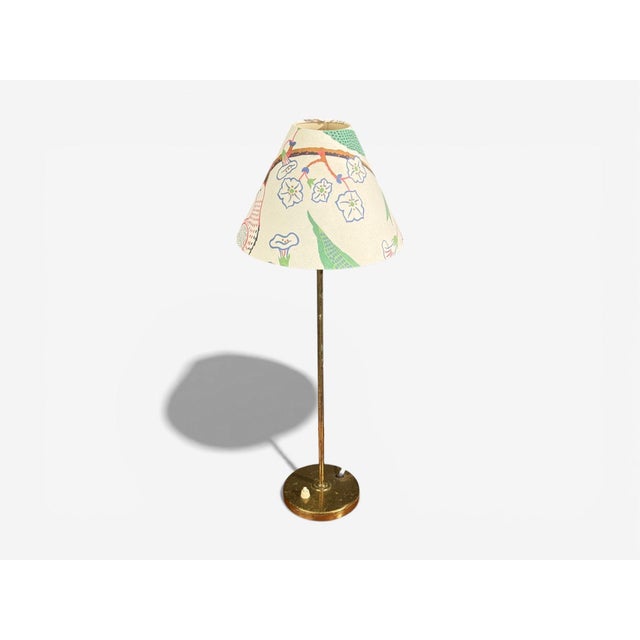 Mid-Century Modern Karlskrona Lampfabrik, Table Lamp, Brass, Josef Frank Fabric, Sweden, 1940s For Sale - Image 3 of 9
