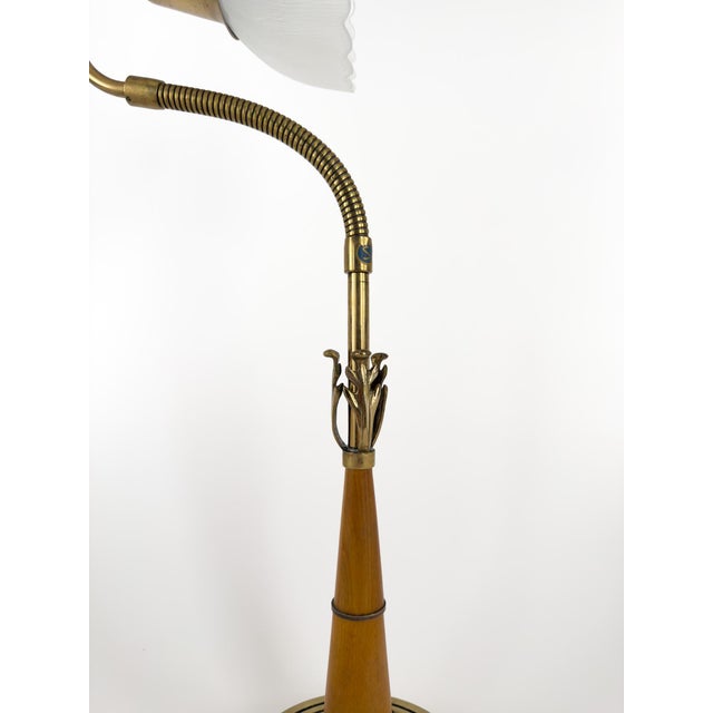Swedish Modern Model 607 Table Lamp from A.B. Armaturhantverk, 1940 For Sale - Image 4 of 8
