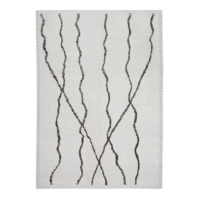 21st Century Modern Moroccan Wool Style Rug 7'11"x10'8" For Sale
