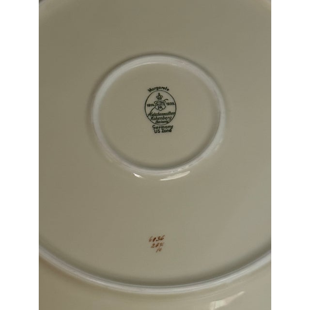 Early 1900s Hutschenreuther 7 Piece Set Cream Gold Margarete Round Serving Platters Bowls For Sale - Image 11 of 14