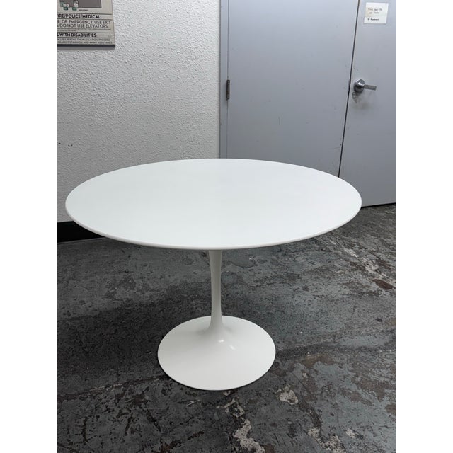 Late 20th Century Eero Saarinen for Knoll Studio Tulip Table, White For Sale - Image 5 of 12