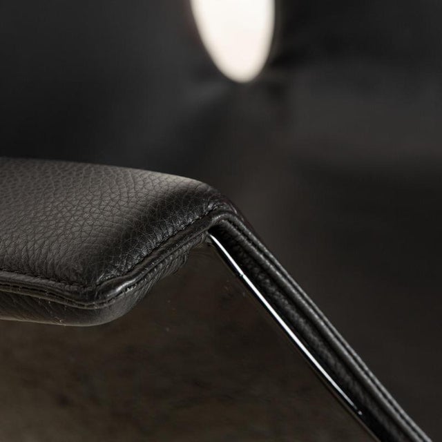 Modern FK Black Leather Armchair in Black Shell with Swivel Function from Walter Knoll / Wilhelm Knoll For Sale - Image 3 of 12