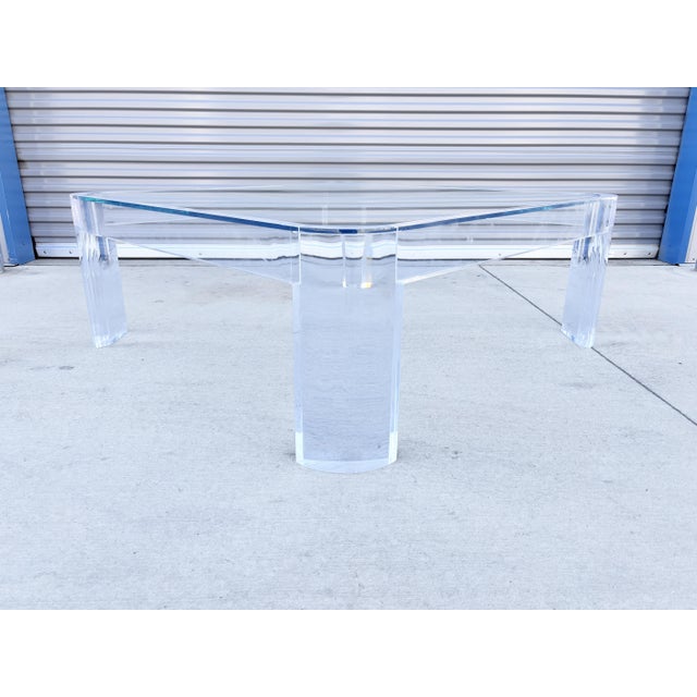 1970s Mid-Century Square Lucite Coffee Table by Les Prismatiques For Sale - Image 10 of 13