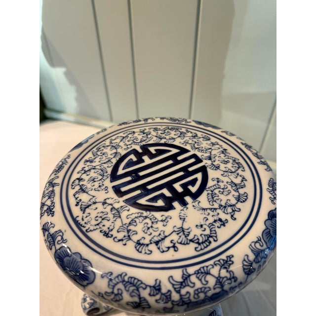 Ceramic Vintage Blue & White Porcelain Pedestal Stand For Sale - Image 7 of 12