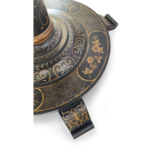 Hand-Painted Chinoiserie Round Entry Table For Sale In Los Angeles - Image 6 of 11