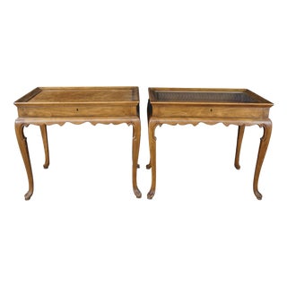 1970s Rare Pair Baker Furniture Queen Anne Walnut Burl Vitrine Display Accent Tables For Sale