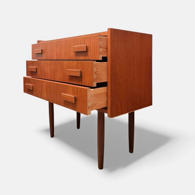 Ejsing møbelfabrik | denmark, c. 1960s a danish mid-century chest of drawers produced by ejsing møbelfabrik, denmark,...