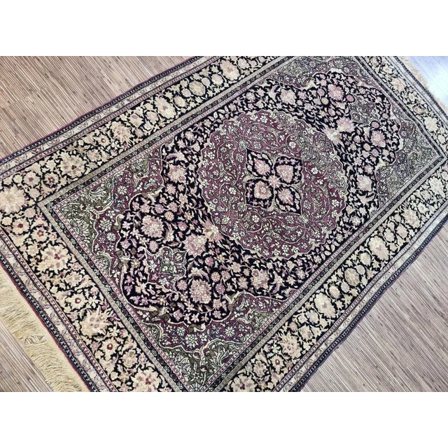 1900s Handmade Antique Persian Isfahan Rug 4.5' X 7' For Sale - Image 11 of 12