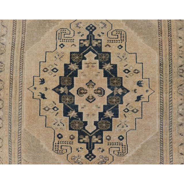 Shabby Chic Vintage Turkish Oushak Rug With Beige and Navy Blue Geometric Medallion 3'5 X 5'2 For Sale - Image 3 of 10