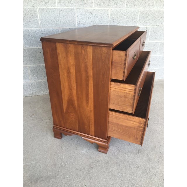 Traditional Statton Furniture Cherry 3 Drawer Bachelor Chest For Sale - Image 3 of 10