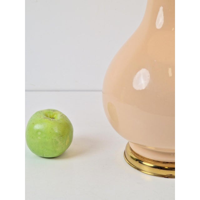 Vintage jar table lamp ceramic peach brass france 1980 hollywood regency high quality and beautiful vintage table lamp in...