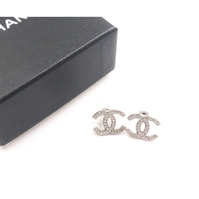 Metal Chanel Classic Silver CC Crystal Moscova Piercing Earrings, A Pair For Sale - Image 7 of 8