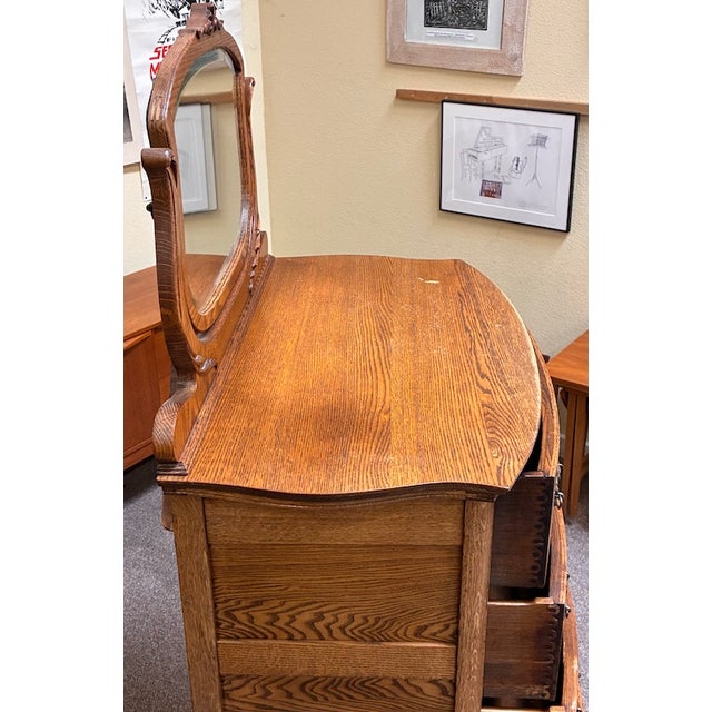 American Antique Golden Oak Dressing Chest With Shaving Mirror c.1880 For Sale - Image 9 of 10