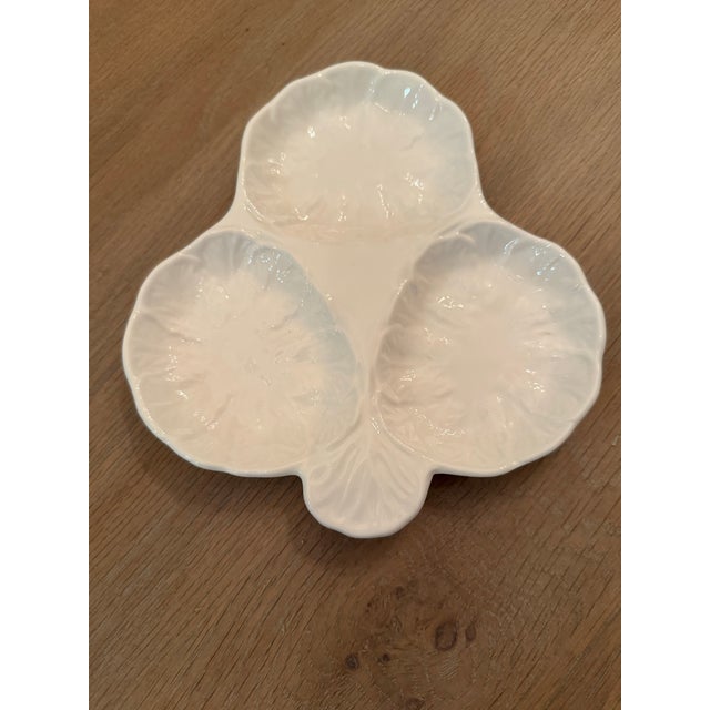 White Wedgewood Bone China Countryware 3 Section Hors d'Oeuvre Dish For Sale - Image 8 of 9