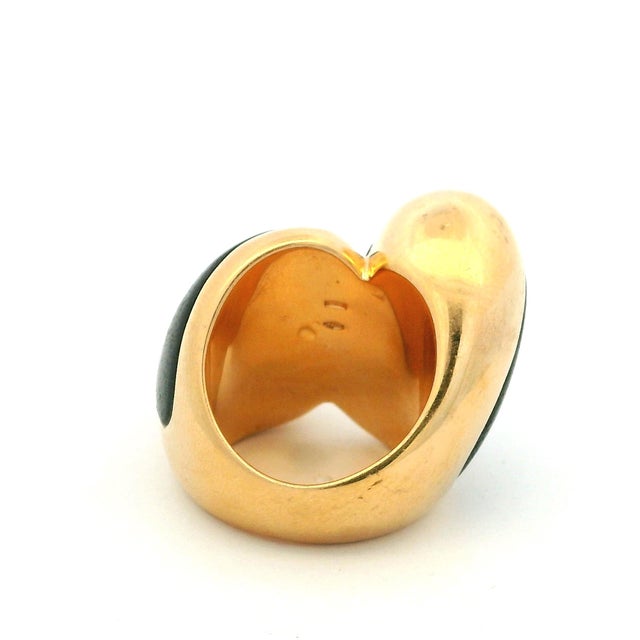 Circa 1990 Italian 18k Gold Ebony Wood and Diamond Statement Ring, Size 7.5 For Sale - Image 4 of 13