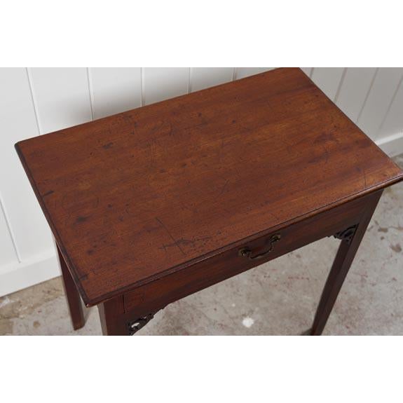 Brown Single Drawer Georgian Side Table (c.1800) For Sale - Image 8 of 14