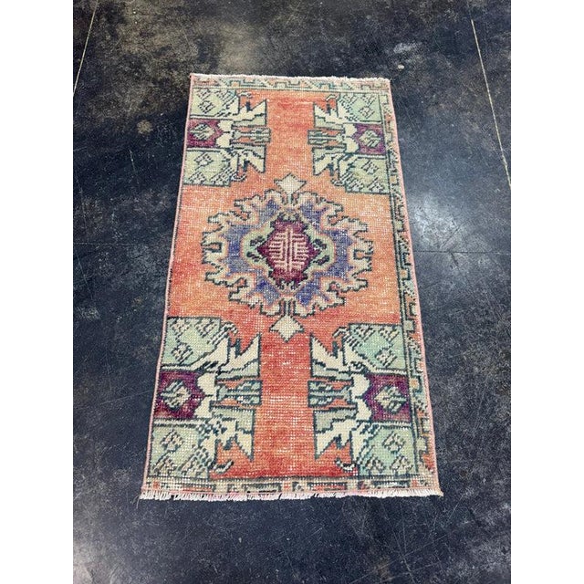 Turkish Yastik Rug 1'6" x 2'9" For Sale - Image 4 of 5