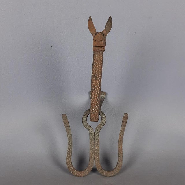 Stunning old medieval Grifone hook for horses (Siena), reproduced from the original pieces by Simon Saronni in wrought...