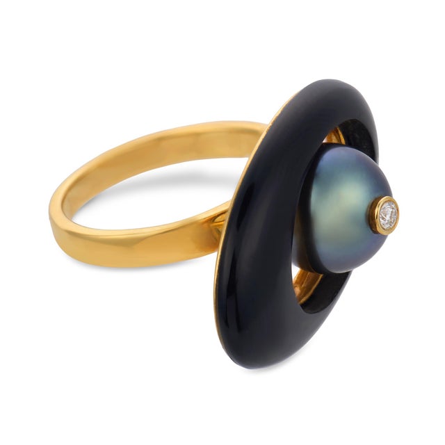 1980s Vintage Tahitian Pearl Diamond Onyx 18k Yellow Gold Ring, Size 9 For Sale - Image 5 of 7