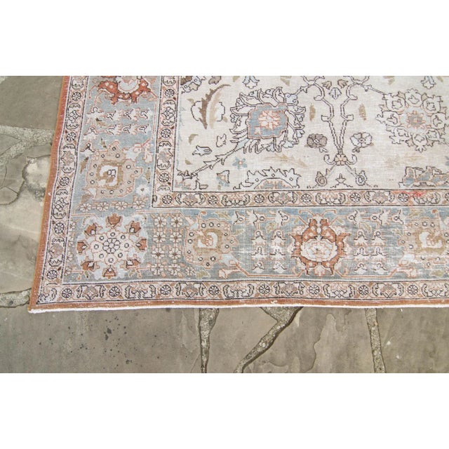 Modern House of Séance - 1920s Vintage Large Caucasian Floral Neutral Wool Pile Hand-Knotted Rug - 9′1″ × 12′8″ For Sale - Image 3 of 11