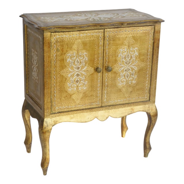 Large Vintage Florentine Wooden Chest, 1950s For Sale