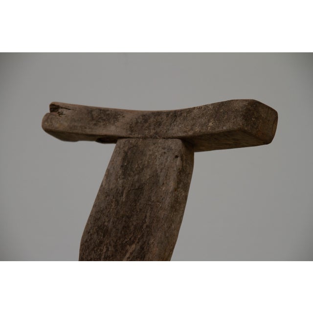 1970s Primitive Elm T Tripod Side Chair, Denmark, 1970s For Sale - Image 5 of 18