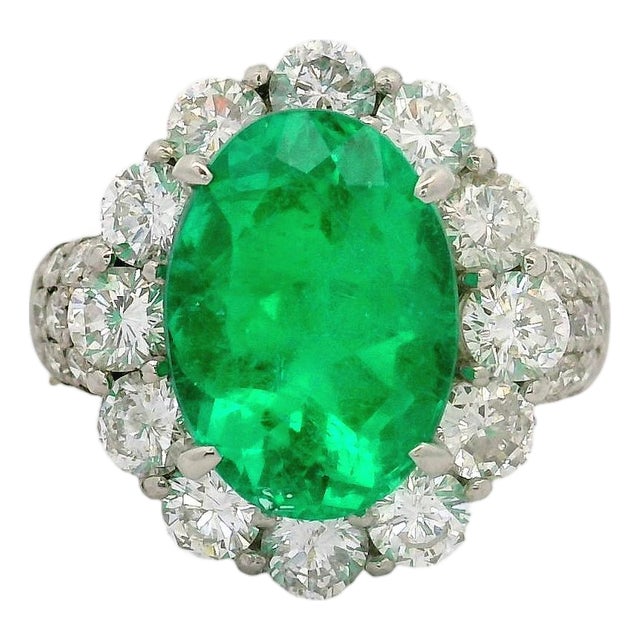 4.32 Carat Colombian Emerald Diamond Platinum Halo Ring, GRS Certified, Size 5.75 For Sale