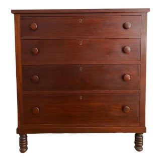 Antique Early 1800s Virginia Neoclassical Walnut Chest of Drawers, Likely New Market Area For Sale