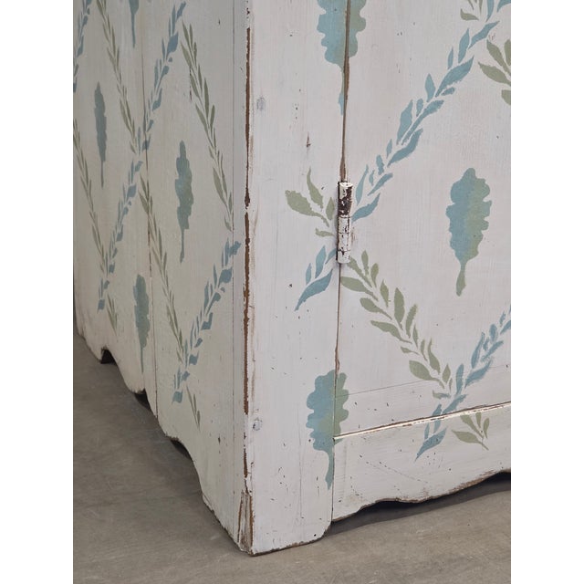 Antique Rustic Pine Two Door Sideboard Cabinet With Handpainted Lattice and Leaf Motif For Sale - Image 11 of 18