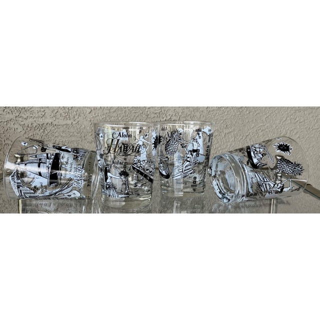 Contemporary Whimsical Circa 1980 “Aloha Hawaii”-Themed Lowball Glasses Attributed to Federal Glass – Set of 4 For Sale - Image 3 of 18