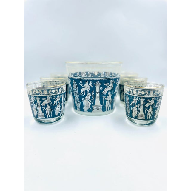 Jeannette Glass Mid 20th Century Jeannette "Hellenic" Jasperware-Style Cocktail Set- 7 Pieces For Sale - Image 4 of 13