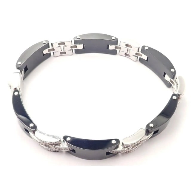 Cartier 1990s Cartier Maillon Panthere Diamond Ceramic White Gold Link Bracelet For Sale - Image 4 of 9