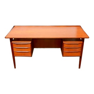 1960s Mid-Century Peter Lovig Nielsen Floating Desk for Dansk Designs For Sale