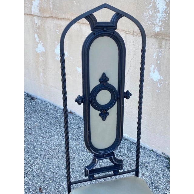 Metal Vintage Hollywood Regency Curule Chair Wrought Iron Round Dining Set - 5 Pc Set For Sale - Image 7 of 12