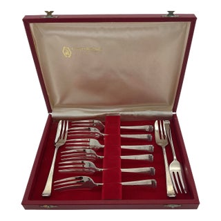 A Vintage New Set of 9 Silver Pastry Forks, Art Deco For Sale