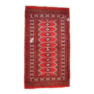 1960s Handmade Vintage Pakistani Lahore Distressed Rug 2.6' X 4.7' For Sale