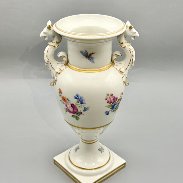 Antique Porcelain Neoclassical Griffin-Handled Amphora Urn Vase from KPM Berlin, 1890s For Sale - Image 17 of 18