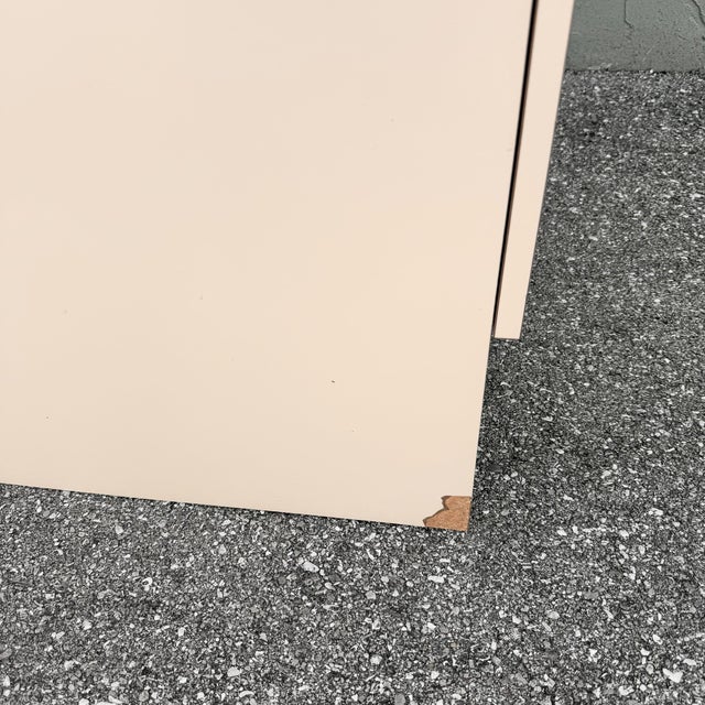 Art Deco Pink Laminate Waterfall Cabinet/Nightstands - A Pair For Sale - Image 10 of 11