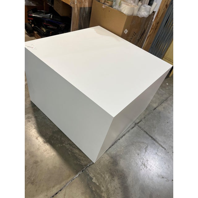 White Square Lacquer Pedestal For Sale - Image 4 of 4