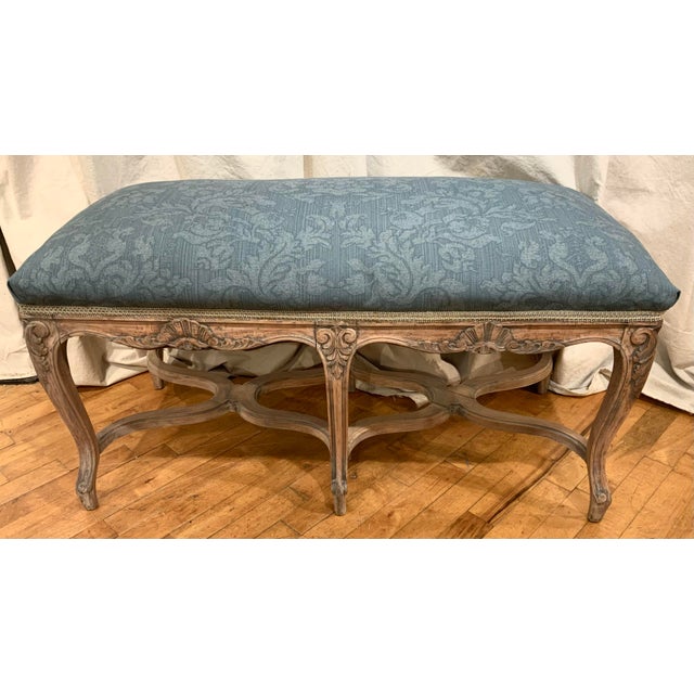 Wonderful color and proportions on this 1220s vintage LouisXV style bleached walnut bench