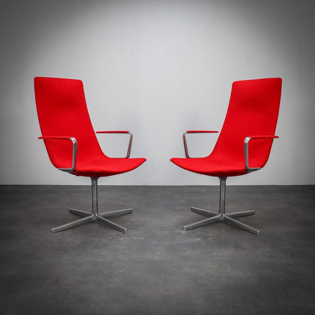 Catifa 70 Swivel Lounge Chairs by Arper, Italy, 2000s, Set of 2 For Sale - Image 10 of 10