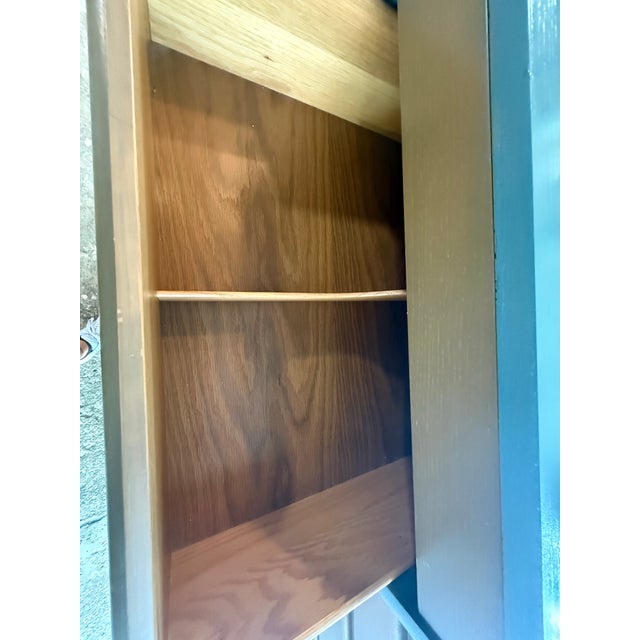 Sligh-Lowry Furniture Co. 1960s Sligh Cross Country 10 Drawer Dresser For Sale - Image 4 of 6