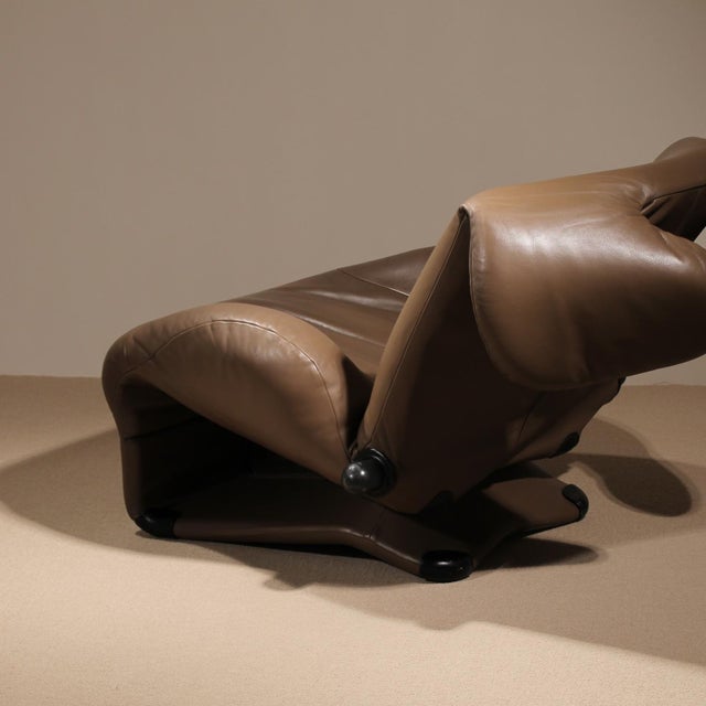 Wink Lounge Chair by Toshiyuki Kita for Cassina, Italy, 1980s For Sale - Image 10 of 17